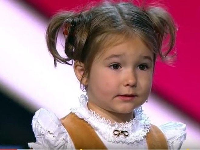 Trogodišnja Ruskinja govori sedam jezika - Foto: Screenshot/YouTube