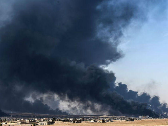 Mosul u dimu - Foto: Getty Images