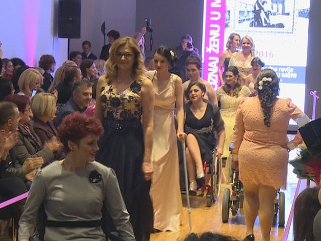 Banjaluka: Modna revija žena s invaliditetom - Foto: RTRS
