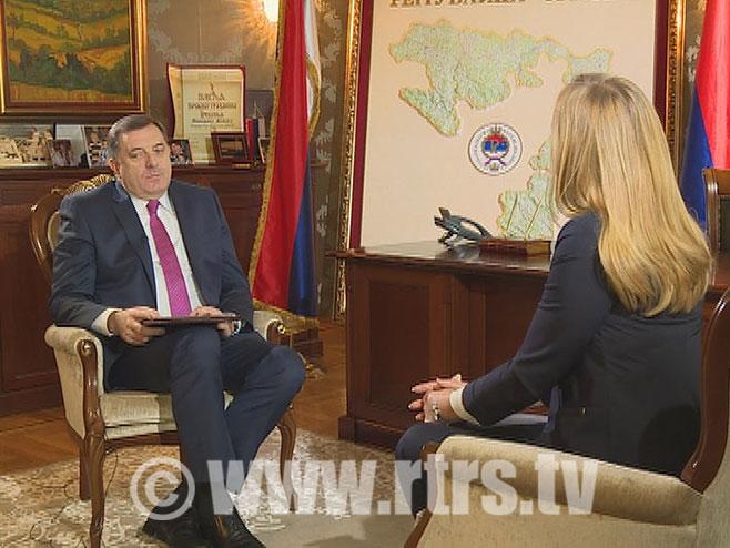 Milorad Dodik za Pečat - Foto: RTRS