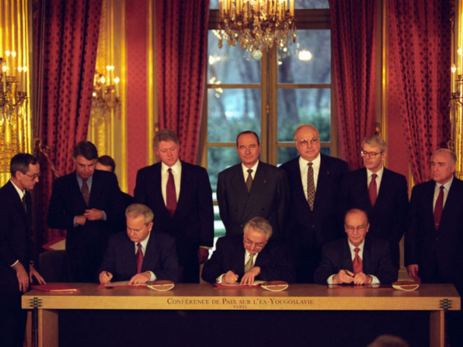 Potpisivanje Dejtonskog sporazuma - Foto: nezavisne novine