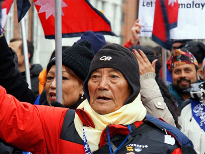 Nepalac ponovo osvaja Mont Everest - 