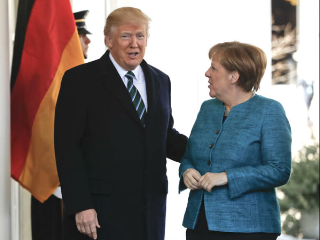 Donald Tramp i Angela Merkel (Foto: AP Photo/Pablo Martinez Monsivais) - 
