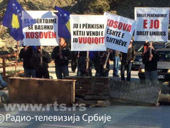 Blokirani putevi ka Leposaviću - Foto: RTS