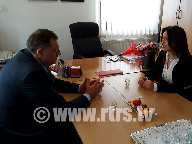 Predsjednik Dodik u posjeti opštini Јezero - Foto: RTRS
