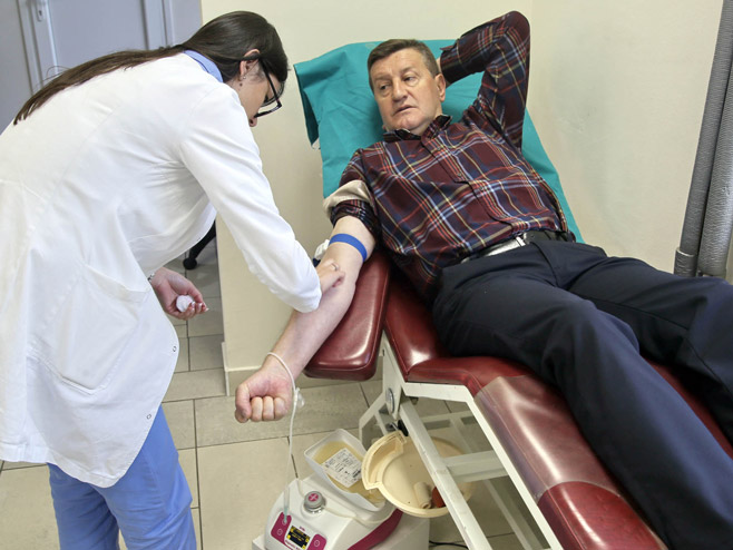 Trebinje - novinari darovali krv - Foto: SRNA
