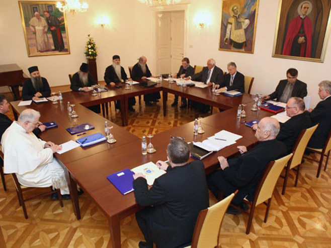 Sastanak u Biskupskom dvoru (Foto: Biskupija požeška) - 