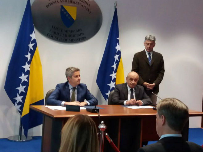 Bevanda i Rivelini potpisali sporazum o izgradnji dionice Svilaj-Odžak - Foto: SRNA