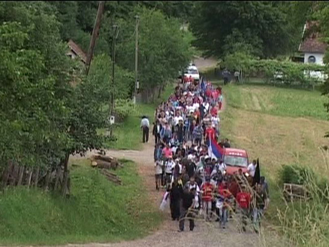 Marš povodom sjećanja na stradanje Srba - Foto: RTRS