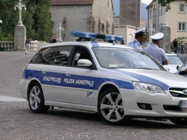 Policija Italije (Foto:police-car-photos.com) - 