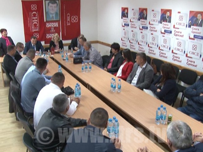 Milorad Dodik u Bratuncu, sastanak sa OO SNSD-a - Foto: RTRS