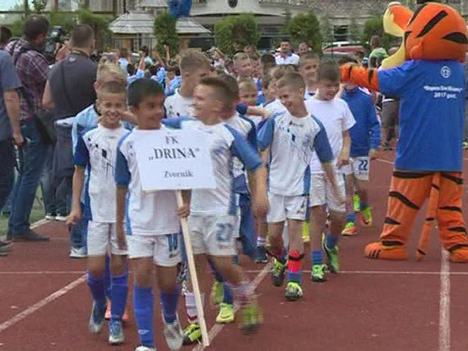 Otvoren fudbalski turnir u Bijeljini "Stopama Save Miloševića" - Foto: RTRS