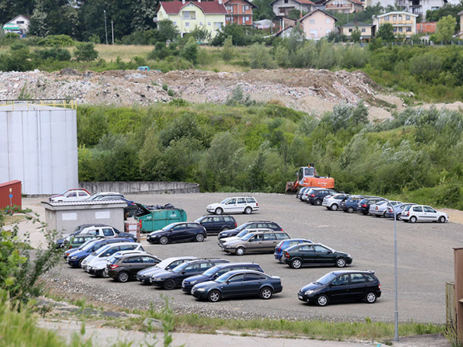 Novih 1.800 parking mjesta kod UKC iduće godine (Foto: V.Stojaković) - 