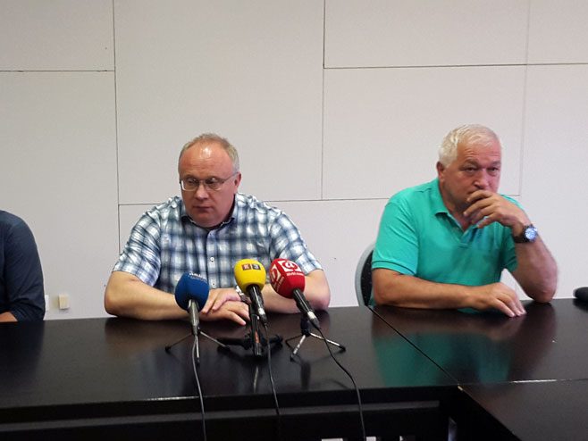 Bogdanić najavio prijave zbog dovođenja u vezu sa ekscesima u Tesliću - Foto: SRNA
