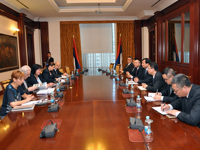 Sastanak Vlade Srpske i kineske korporacije "Đangsi" - Foto: SRNA