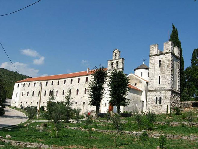Manastir Krupa (foto:hpd-kamenar.hr) - 