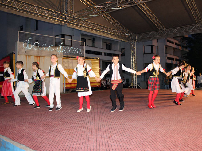 Ugljevik - Festival folklora - Foto: SRNA
