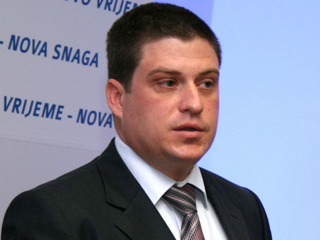 Oleg Butković (Foto:radioimotski.hr) - 