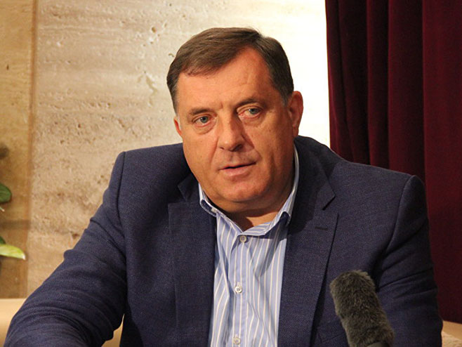 Milorad Dodik (foto: Sputnik/ Radoje Pantović) - 