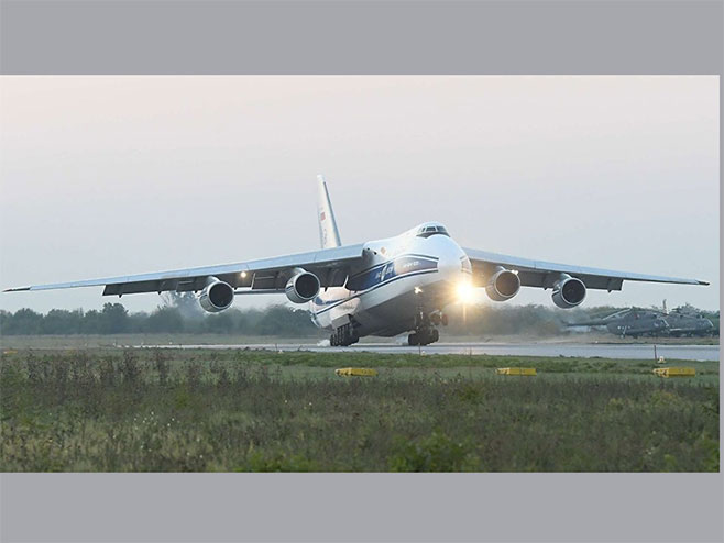 Nova dva MIG-a sletjeli na batajnički aerodrom (foto:Foto: Ministarsvo odbrane) - 