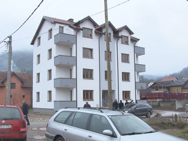 Šekovići, stanovi za porodice - Foto: RTRS