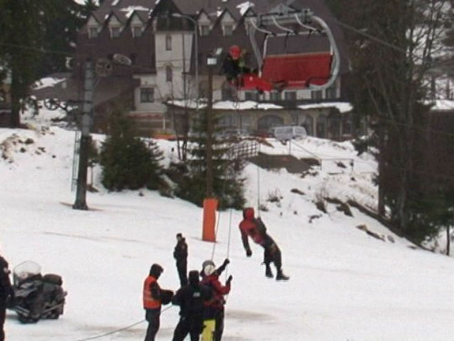 Јahorina-pokazna vježba spasavanja skijaša - Foto: RTRS