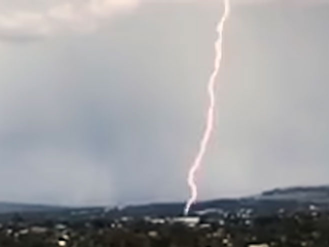 Bolnica u Kvinslendu bila je žrtva moćne električne oluje - Foto: Screenshot/YouTube