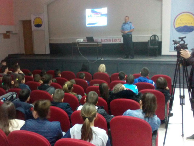 Policijska edukacija u Prijedoru - Foto: RTRS