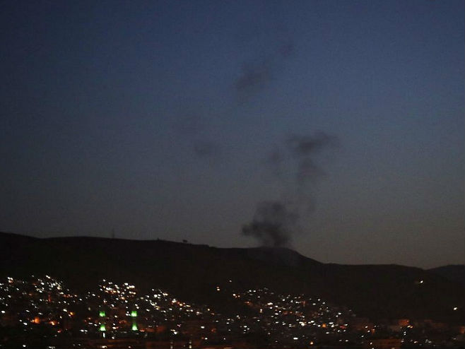 Damask nakon raketiranja (AP Photo/Hassan Ammar) - 