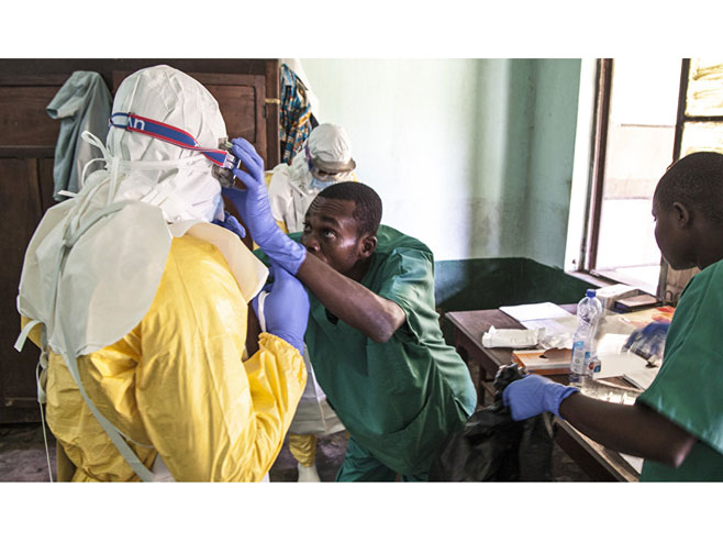 Ebola zavladala Kongom (Foto: AP Photo / Mark Naftalin) - 