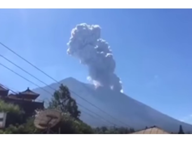 Vulkan - Indonezija - Foto: Screenshot/YouTube