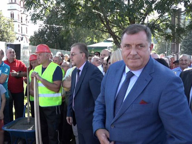 Milorad Dodik u Čelincu (foto: ATV) - Foto: AAP