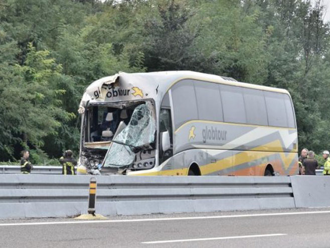 Saobraćajna nesreća u Italiji  (Foto:ATV/gornaledibrescia.it - 