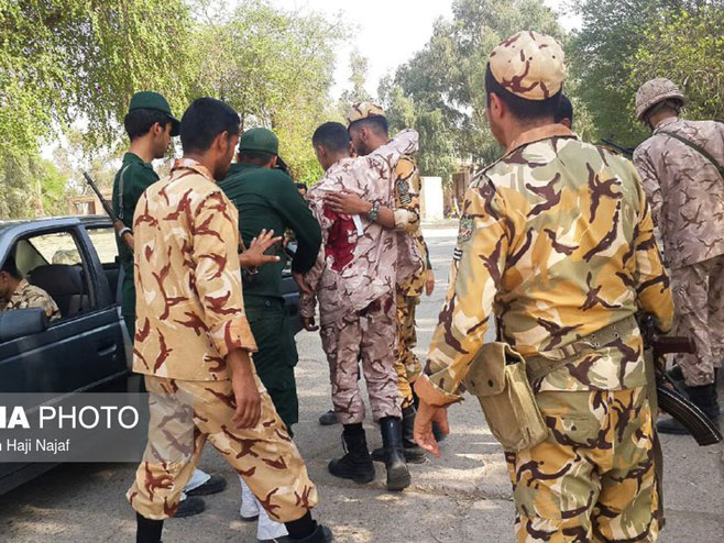 Pucnjava u Iranu (foto: twitter.com/PressTV) - 