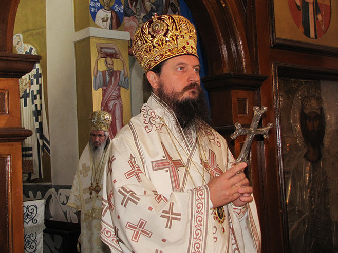 Episkop bihaćko-petrovački Sergije (Foto: orthphoto.net) - 
