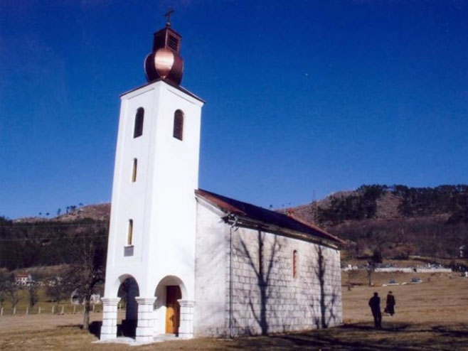 Crkva Svetih apostola Petra i Pavla kod Konjica (Foto: www.trebinjedanas.com) - 