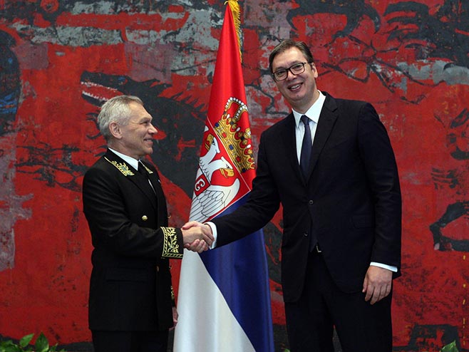Aleksandar Vučić i Aleksandar Bocan Harčenko - Foto: Twitter