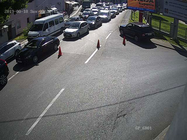 Granični prelaz Gradiška - izlaz iz Srpske (foto: AMS RS) - 