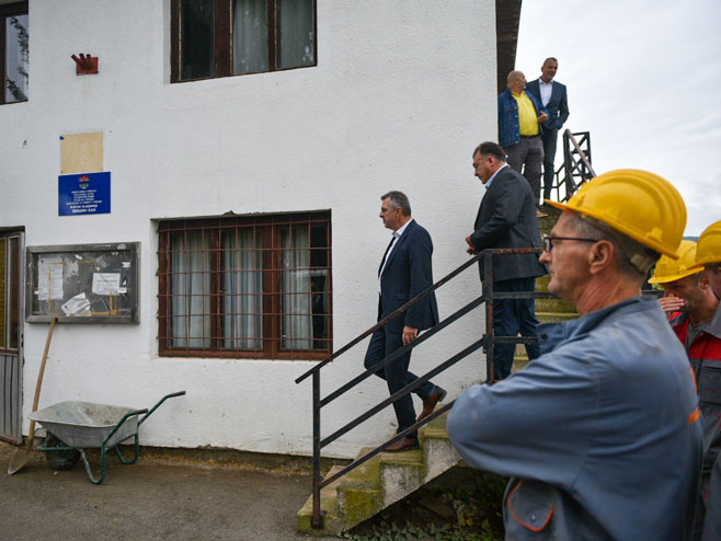 Počela obnova društvenog doma u Mišinom hanu - Foto: RTRS