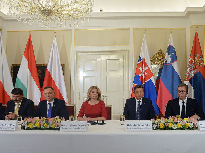 Višegradska grupa je na Samitu u Pragu (Foto: Predsjedništvo/ Dimitrije Gol) - 