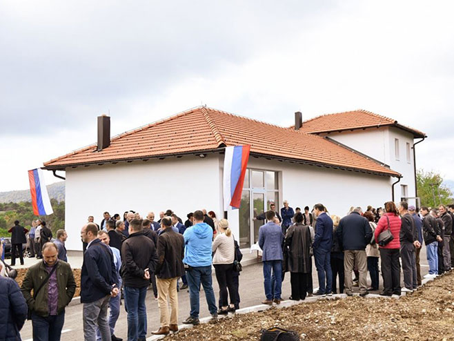 Novoizgrađeni društveni dom u Krminama (foto:facebook.com) - 