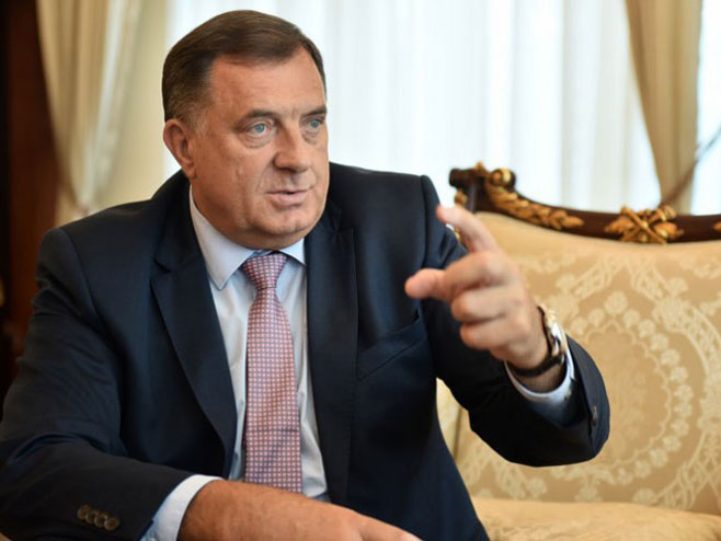 Dodik čestitao Davkovoj na uvjerljivoj pobjedi