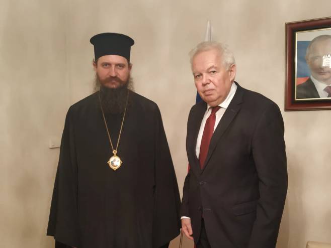 Episkop Sergije i ambasador Ivancov - Foto: RTRS