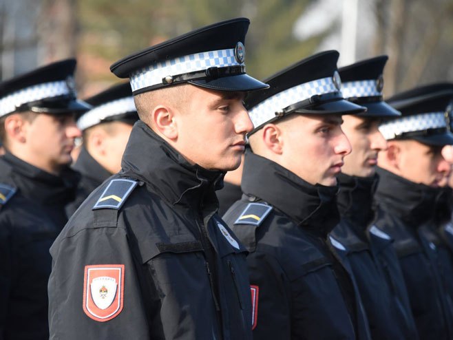 Promocija 323 kadeta 20. klase Јedinice za policijsku obuku - Foto: SRNA