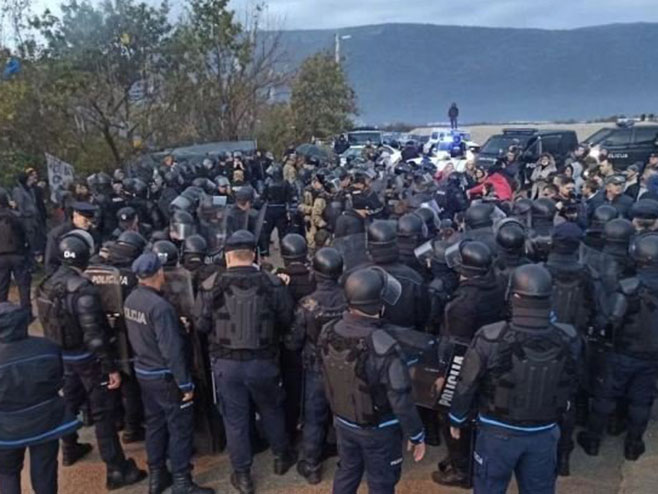 Policija deblokirala deponiju  - Uborak kod Mostara - Foto: klix.ba