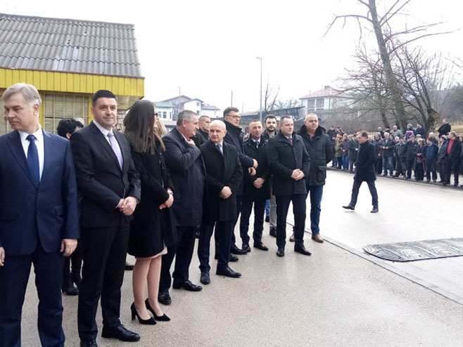 Doček Aleksandra Vučića u Drvaru - Foto: RTRS