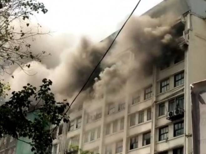 Požar u Mumbaju (foto: News Nation) - 