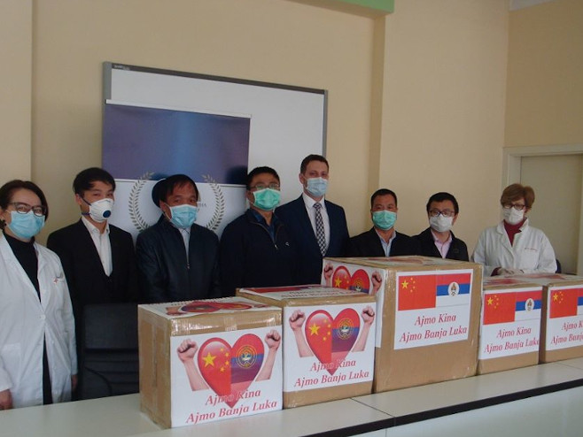 Donacija Kineza koji žive u BiH (Foto: FB) - 