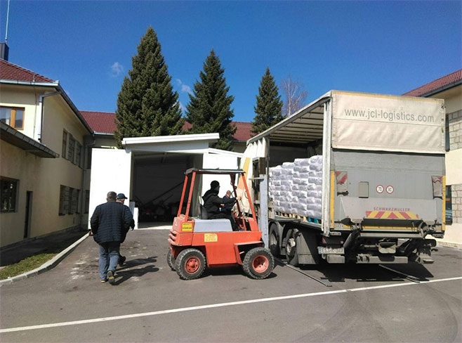 Pomoć Vlade RS stigla u Petrovac - 
