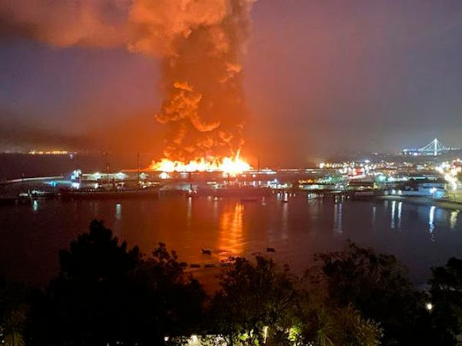 San Francisko - požar (Foto:Dan Whaley, AP) - 